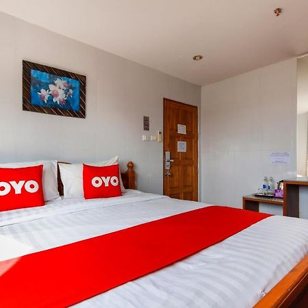 Oyo 861 Patong Dynasty Hotel Exterior photo